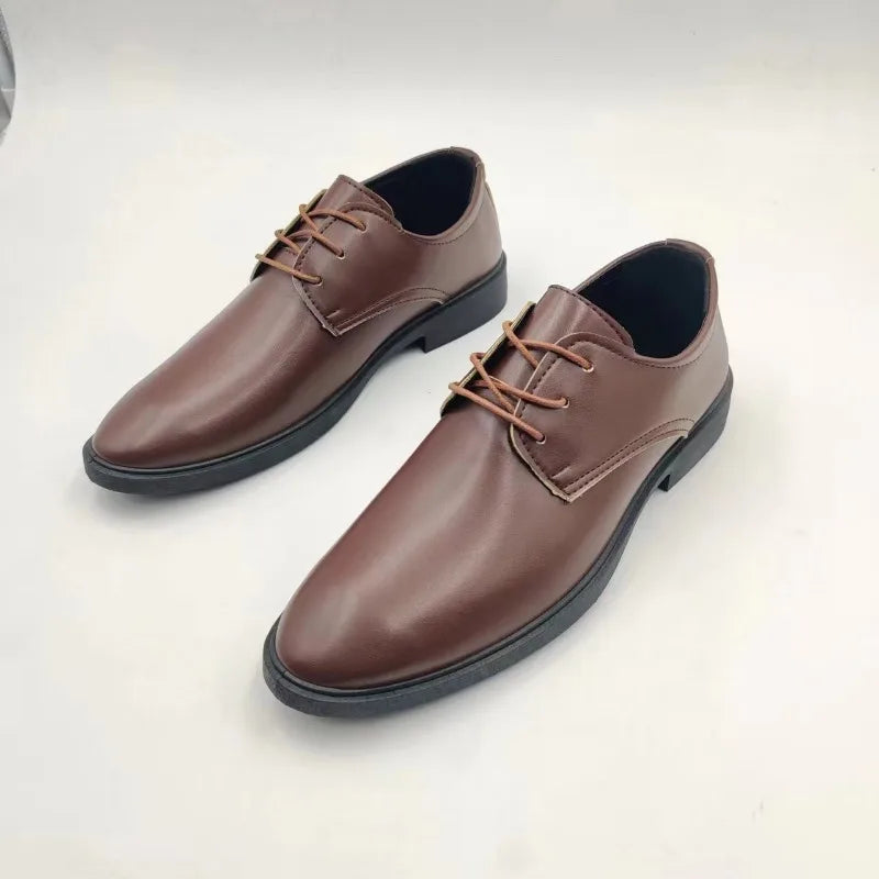 Chaussures en cuir décontractées britanniques pour hommes, chaussures d'affaires formelles, chaussures simples rehaussantes, chaussures décontractées imbibées, printemps et automne